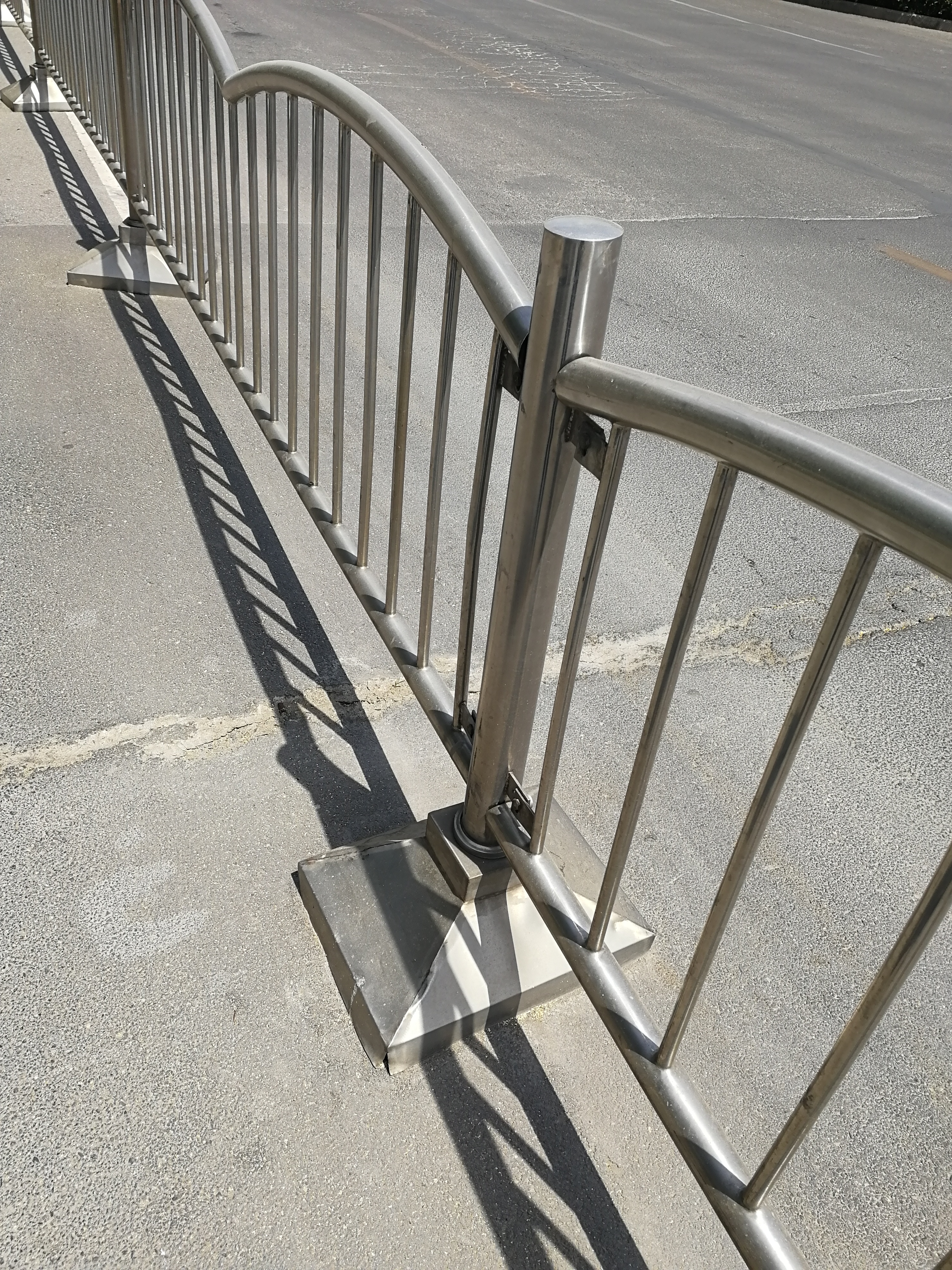 Zhengzhou Road Guardrail Project